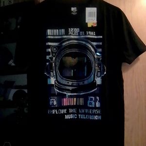 Adult MTV graphic Tee